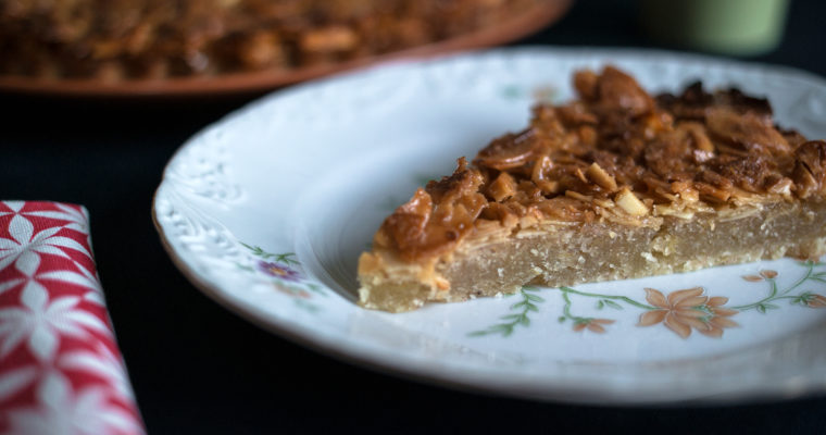 Almond pie